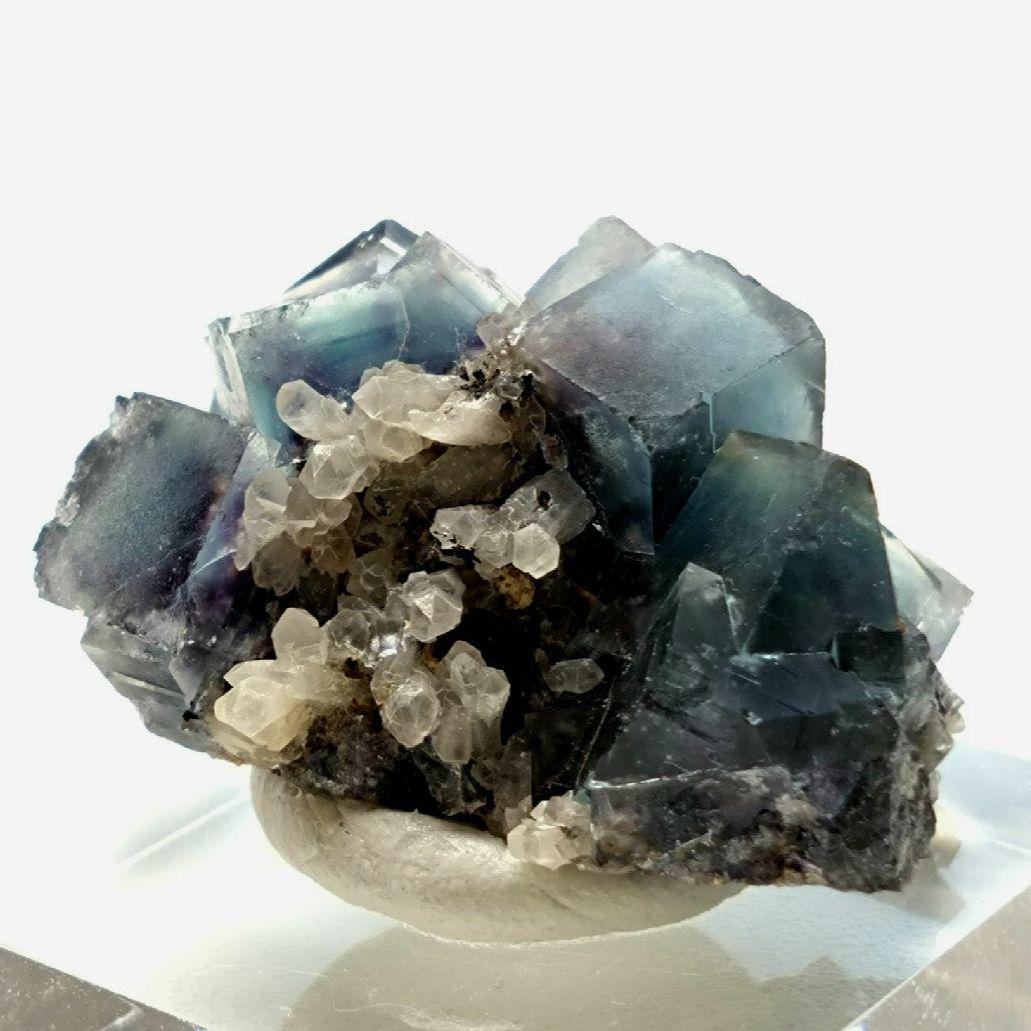 フローライト　クォーツ　オコルス　ナミビア産　鉱物　標本