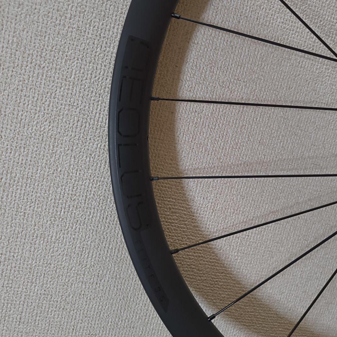 Bontrager Aeolus Elite 35 フロントホイールのみ