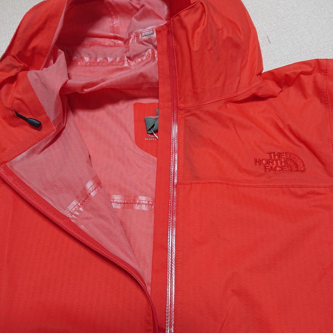 【新品タグ付き】ザノースフェイス ウィンドブレーカー レディースS