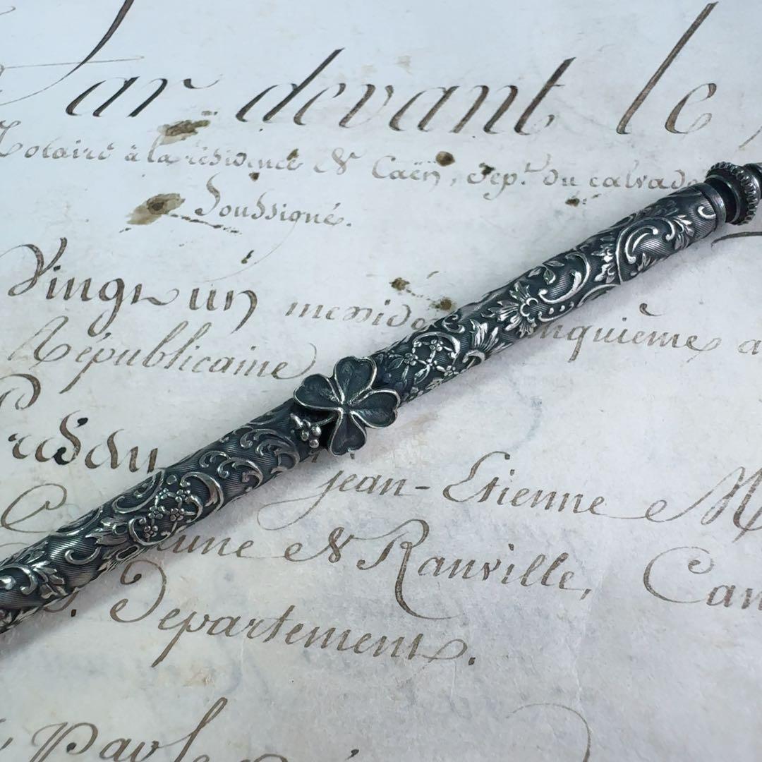 フランスアンティーク　四つ葉のクローバー　ペン軸　レタリングシリーズ