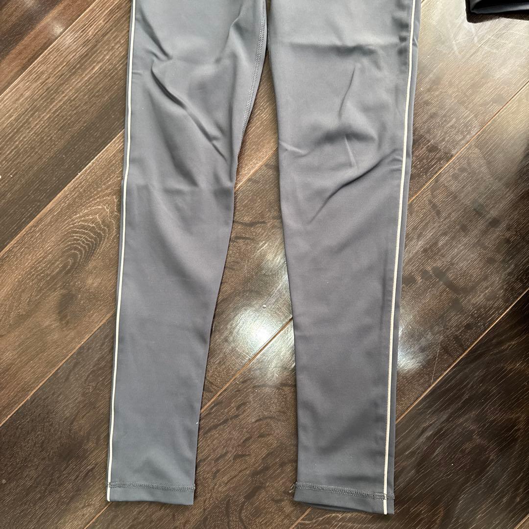 滝沢眞規子　ヨガウェアセット（トップス＆レギンス）サイズ２