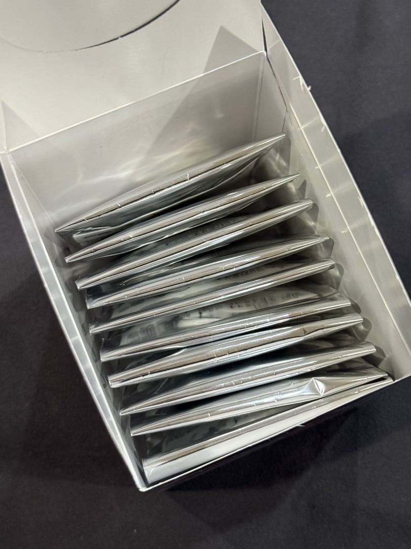 多聞くん今どっち!? ツリービレッジ横浜 缶バッジ キャラバッジ ボックス