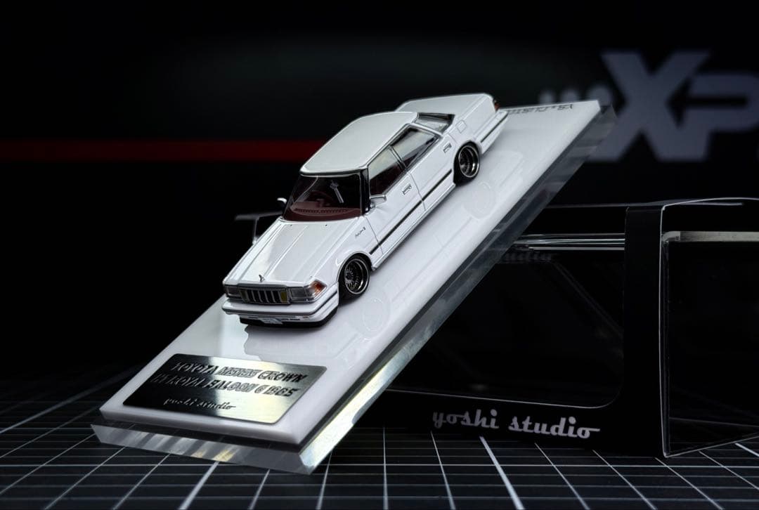 トミカリミテッドヴィンテージネオ　LV-N199c　トヨタ　MS125 クラウン