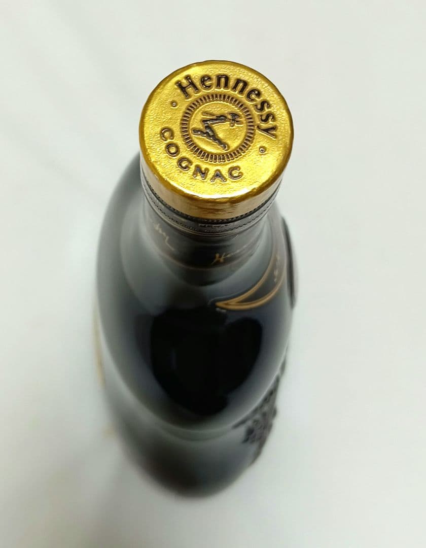 最終価格【未開封】Hennessy XO コニャック 700ml　金キャップ