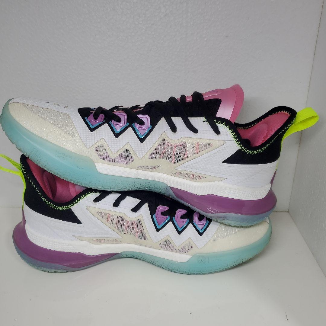 361° Big 3 Future ローカット ニコラヨキッチ MVP 箱付き