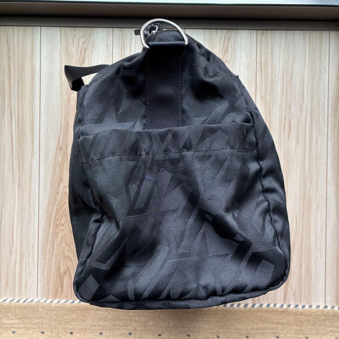 ヴィヴィアンウエストウッド　ボストンバッグ 中型 ナイロン製