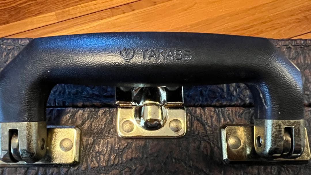 ソプラノサックス　ヤナギサワ　エリモナ本体 ゴールド ハードケース付き