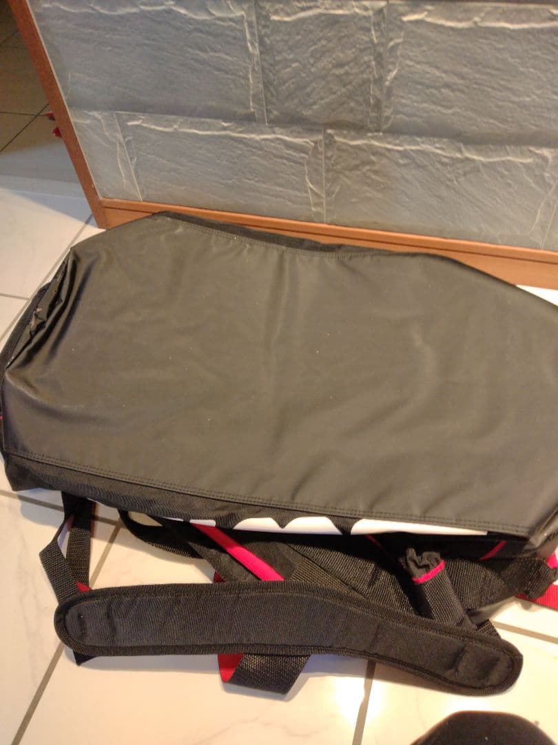 SWIX ダッフルバッグ ブラック/レッド