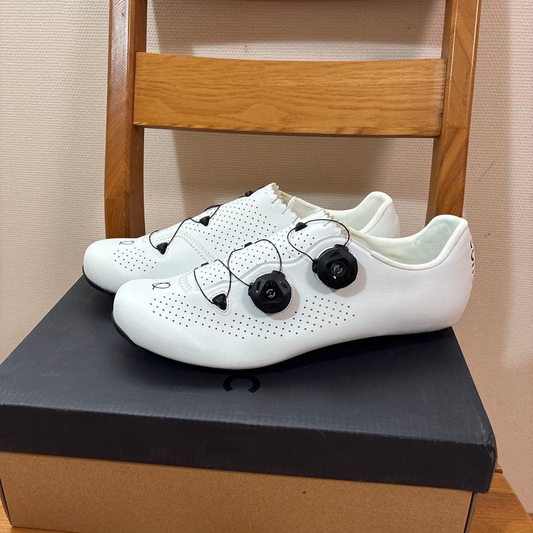 QUOC ホワイト ビンディングシューズ