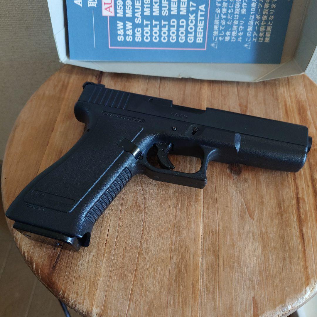 トイガン GLOCK17 NEW CONCEPT BLOWBACK MODEL