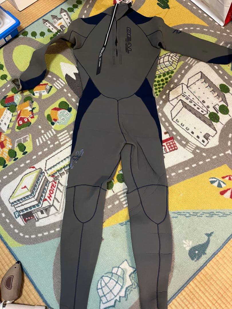 ウエットスーツ