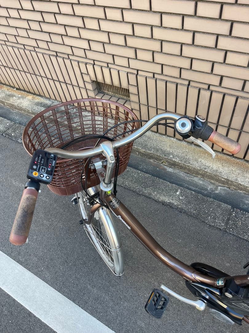ブラウン 電動アシスト自転車 シティタイプ