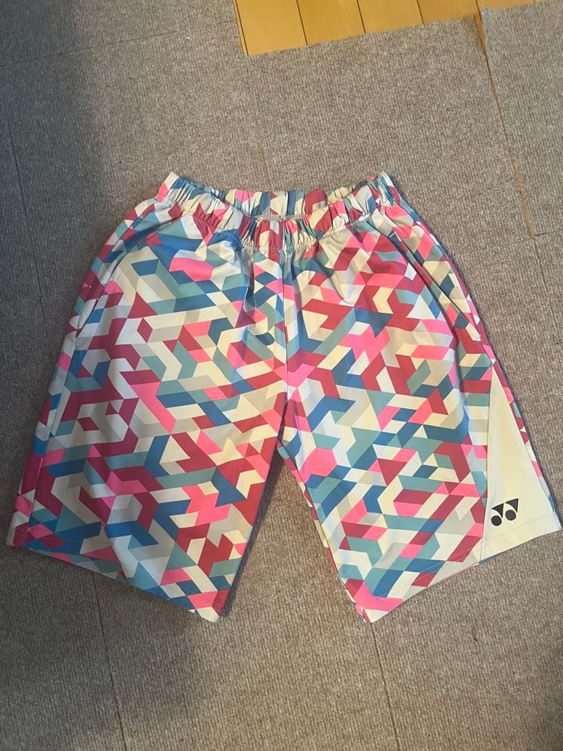 廃盤人気商品YONEX ヨネックス ニットハーフパンツ Lサイズ