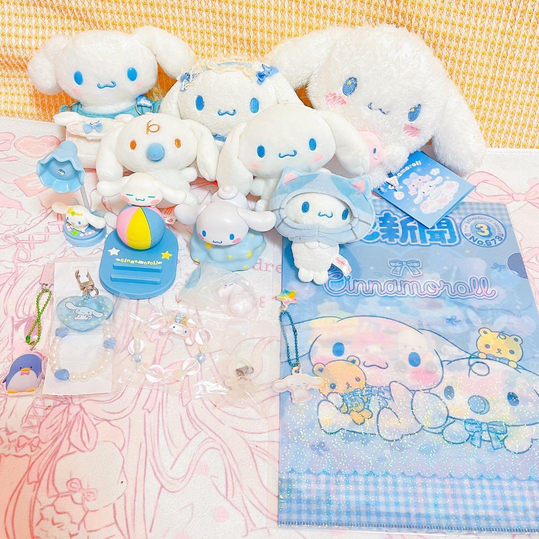 サンリオ　シナモロール　水色デイズ　マスコットスマホスタンド　パースケース芳香剤