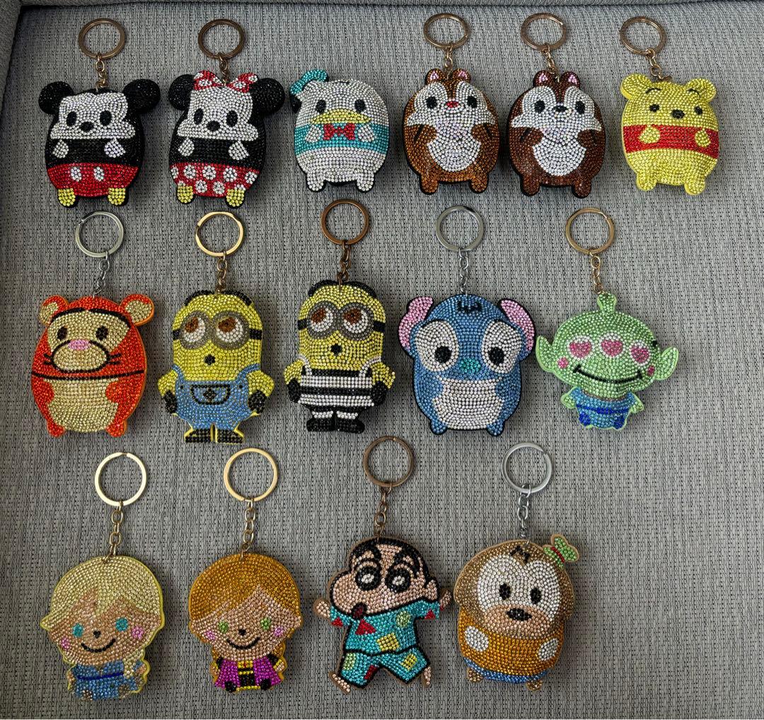 ディズニーその他　ラインストーン　マスコットキーホルダー　キラキラ　全15種類