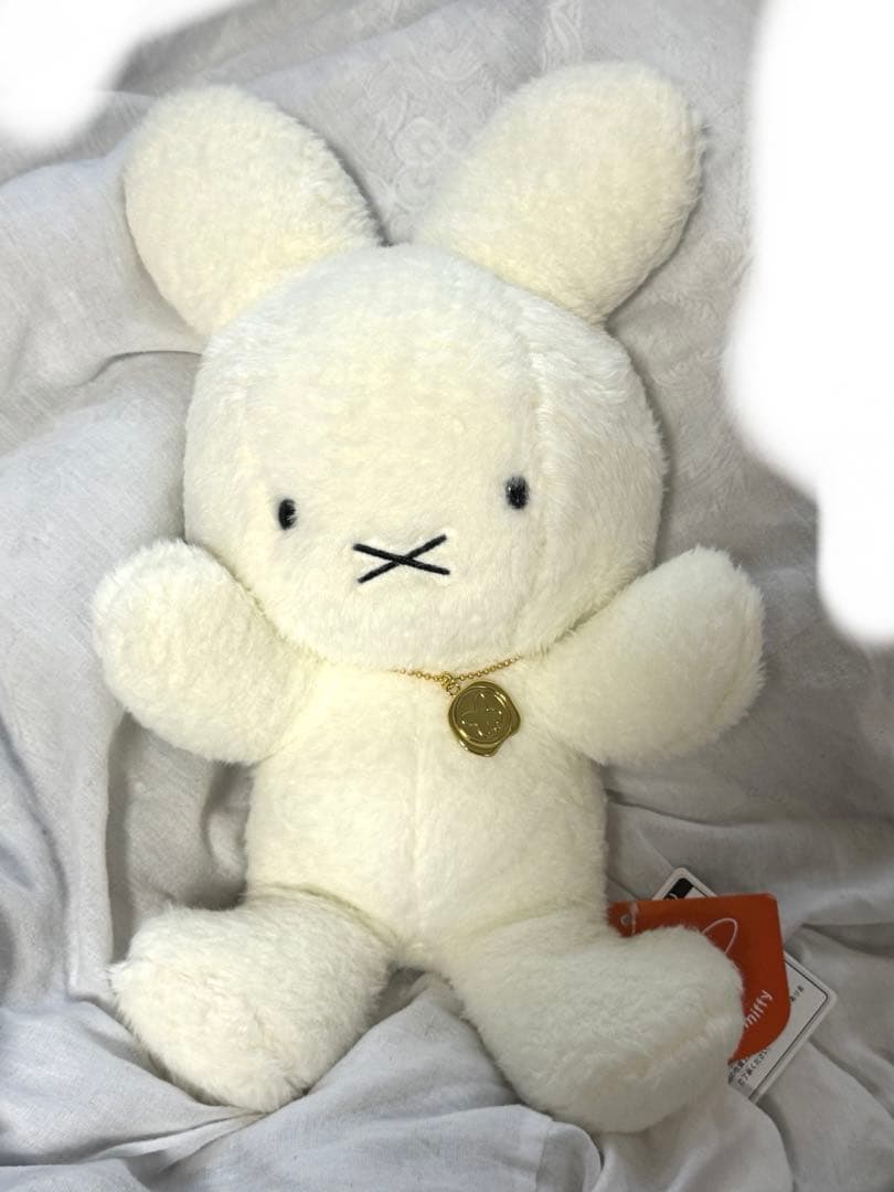 ミッフィー　60周年ぬいぐるみ