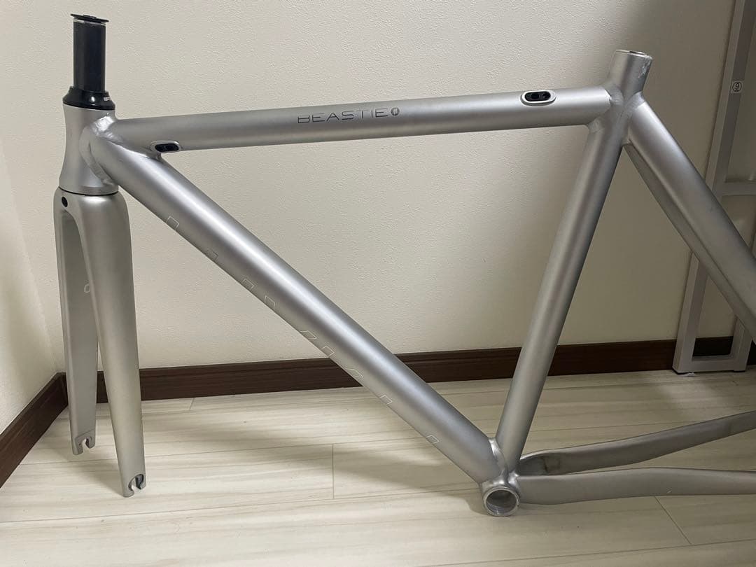 価格交渉歓迎tyrant bike beastie ビースティ フレームセット