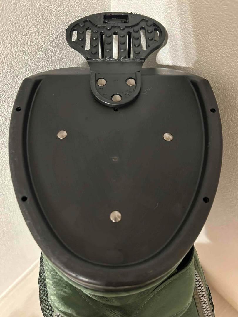 ONOFF オリーブグリーン ゴルフバッグ OB0322