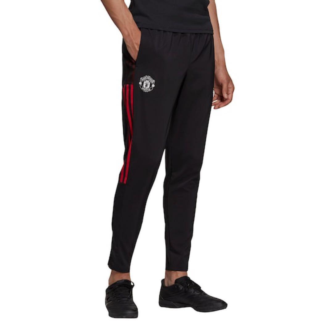 【未使用品】21-22 マンチェスターユナイテッドプレゼンテーションスーツ