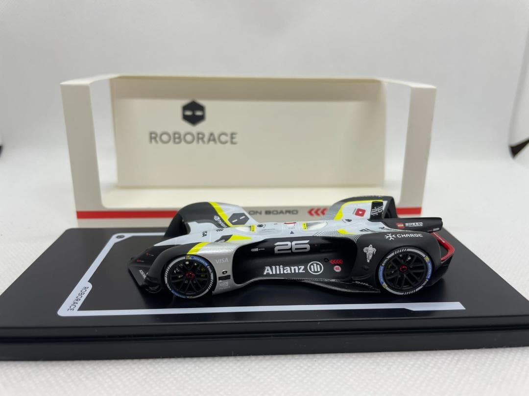 ミニカー 405-134 ROBORACE 1/43 ROBOT ON BOARD #26