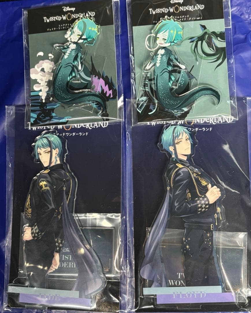 ツイステッドワンダーランド 5周年　アクリルスタンド　ポップアップ　4点セット