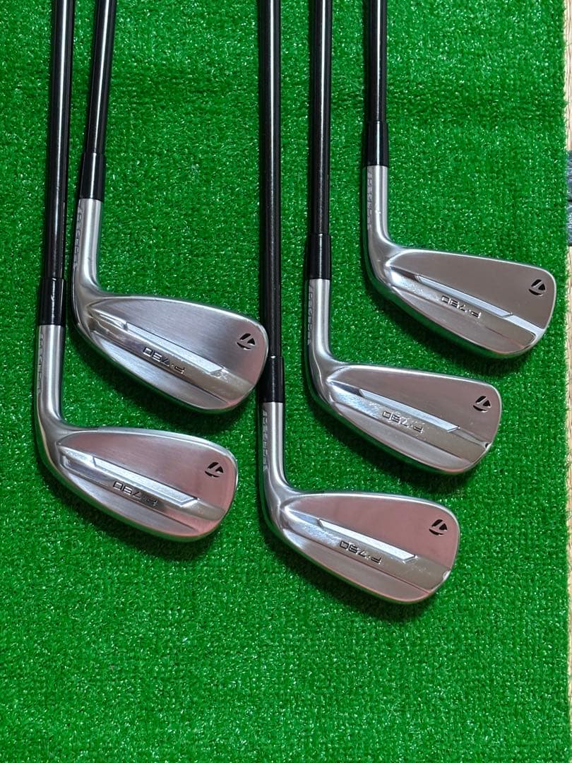 テーラーメイドP790アイアン(2025年) 6#〜PW5本組
