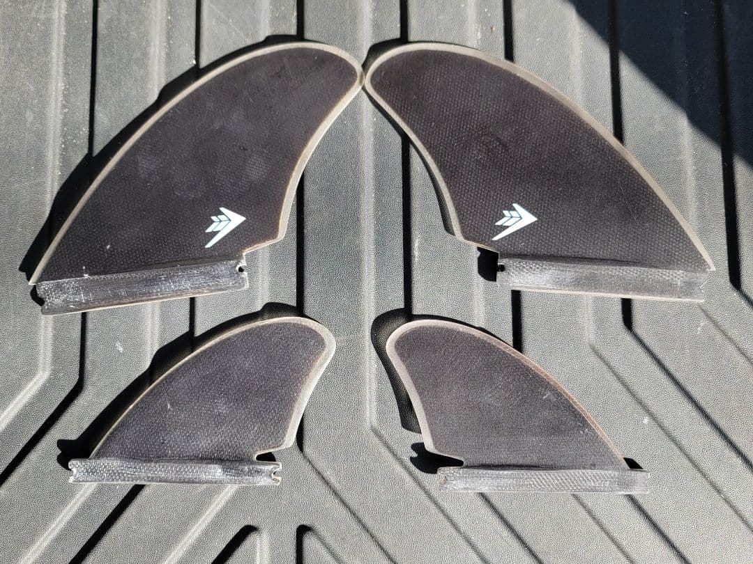 極美品　ロブマチャド　クワッドフィン　フューチャー