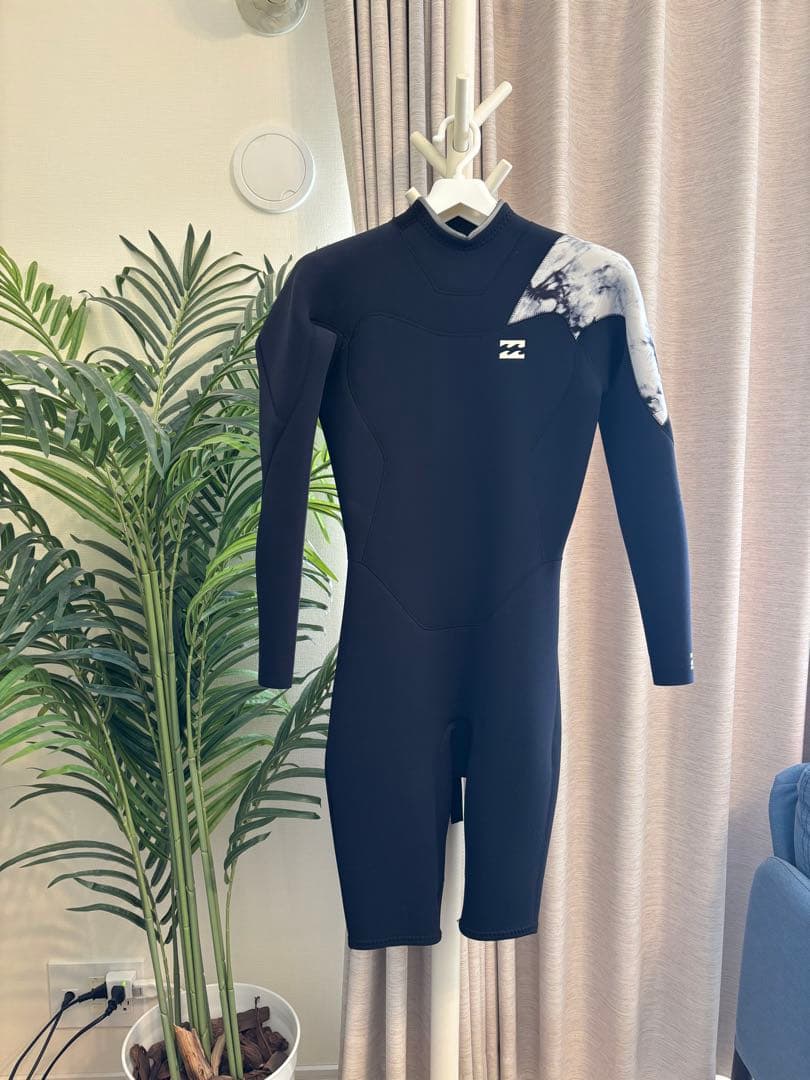 Billabong ロンスプMサイズ ブラック/ホワイト