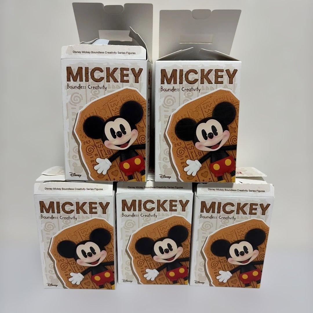 ポップマート　ミッキー　Mickey Boundless Creativity
