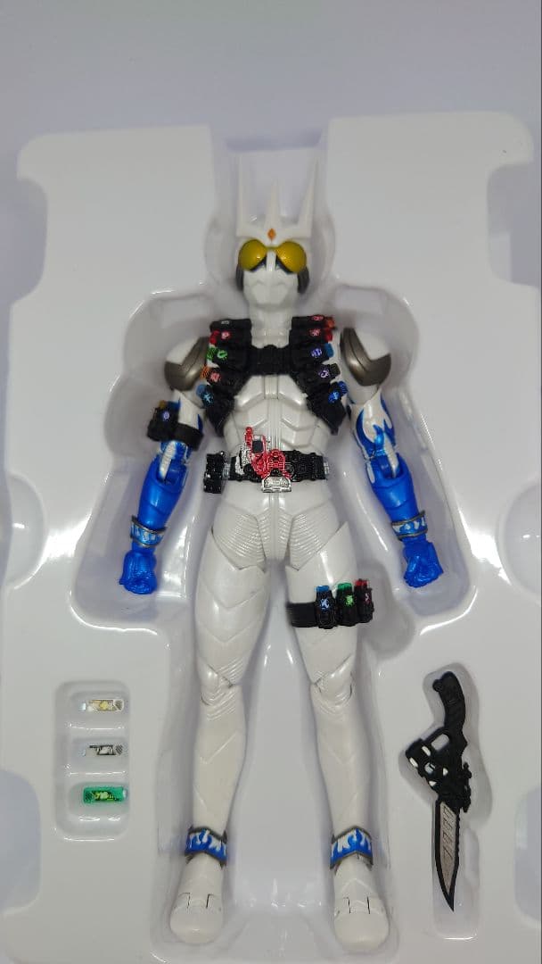 ※要画像確認S.H.Figuarts（真骨彫製法）仮面ライダーエターナル