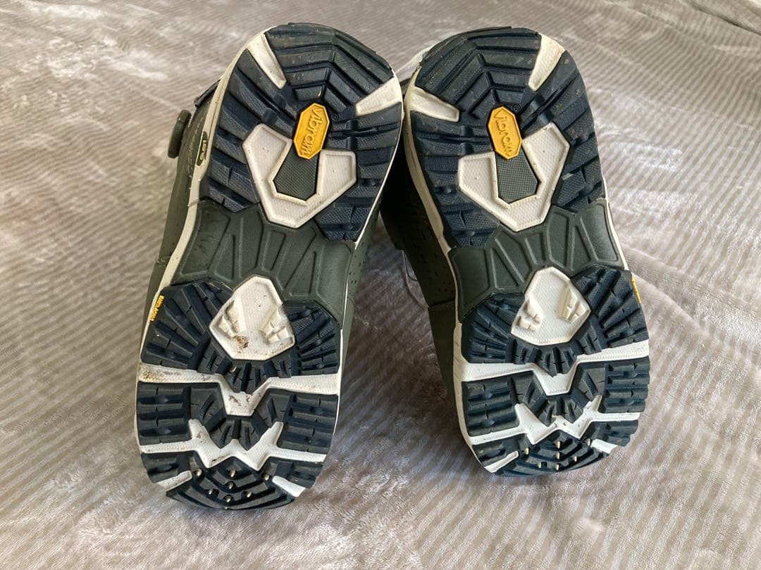 BURTON PHOTONE スノーボードブーツ 前側BOAダイアル新品25.5