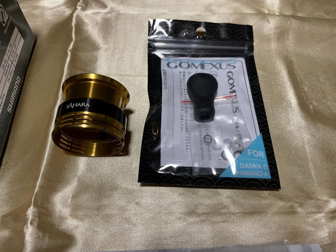 新品同様　シマノ 22サハラ C2000Sリール　 替えスプール付 カスタム済