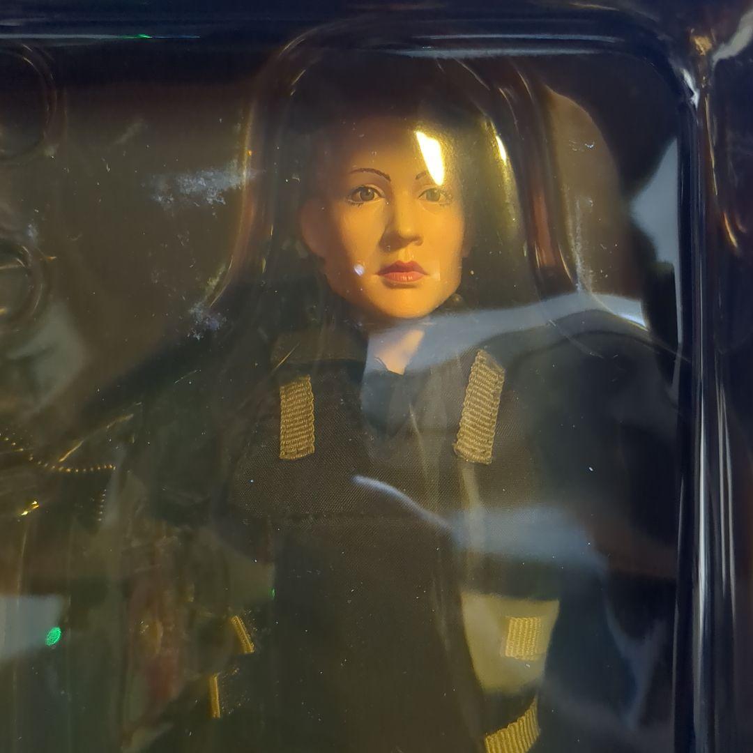 1/6 12インチ HOT TOYS S.W.A.T.3.0 女性隊員