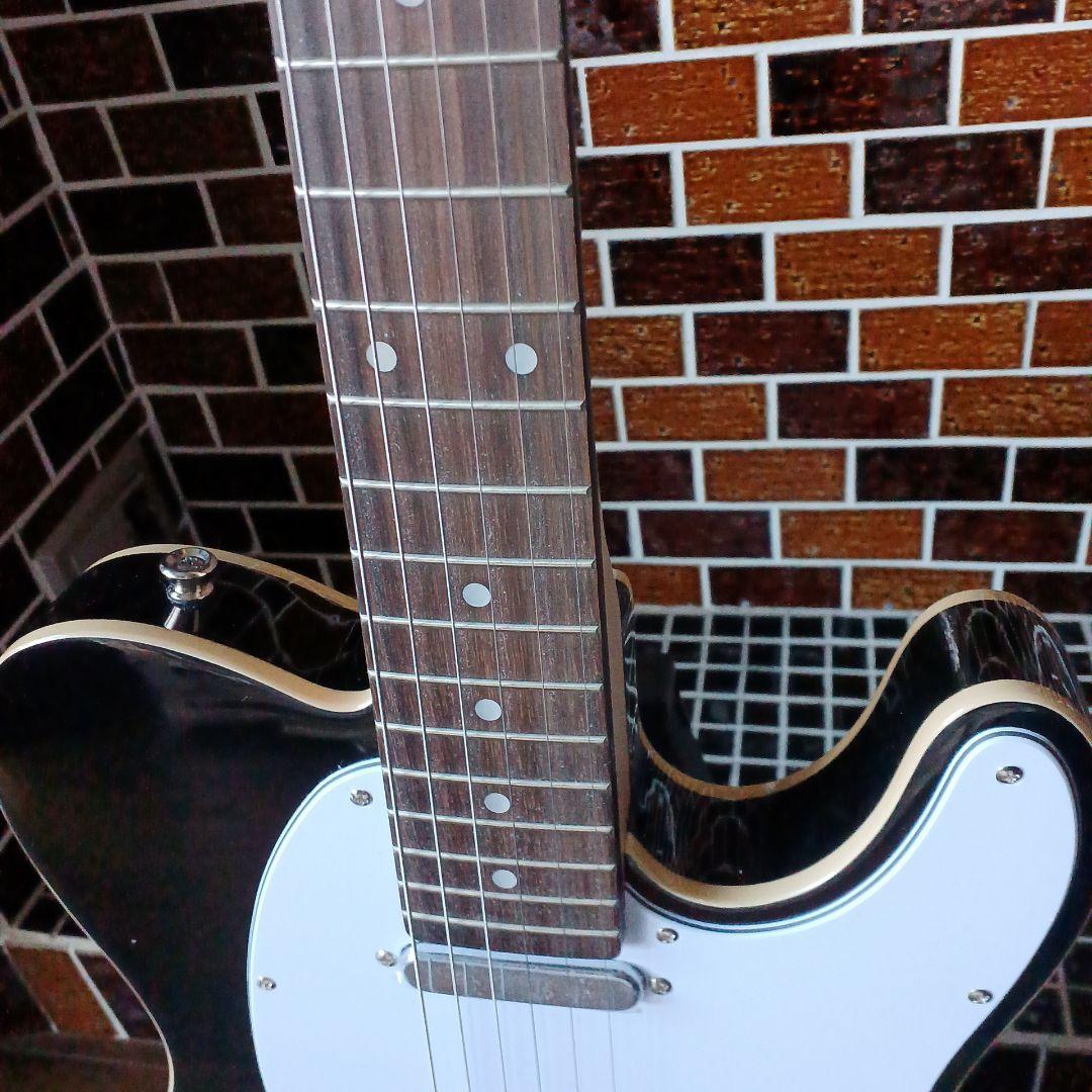 【バッカス】　ブラック ソリッドボディ エレキギター　ソフトケース他付属品