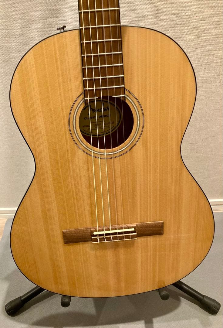 Fender Classic Design CD-60S NAT ハードケース付
