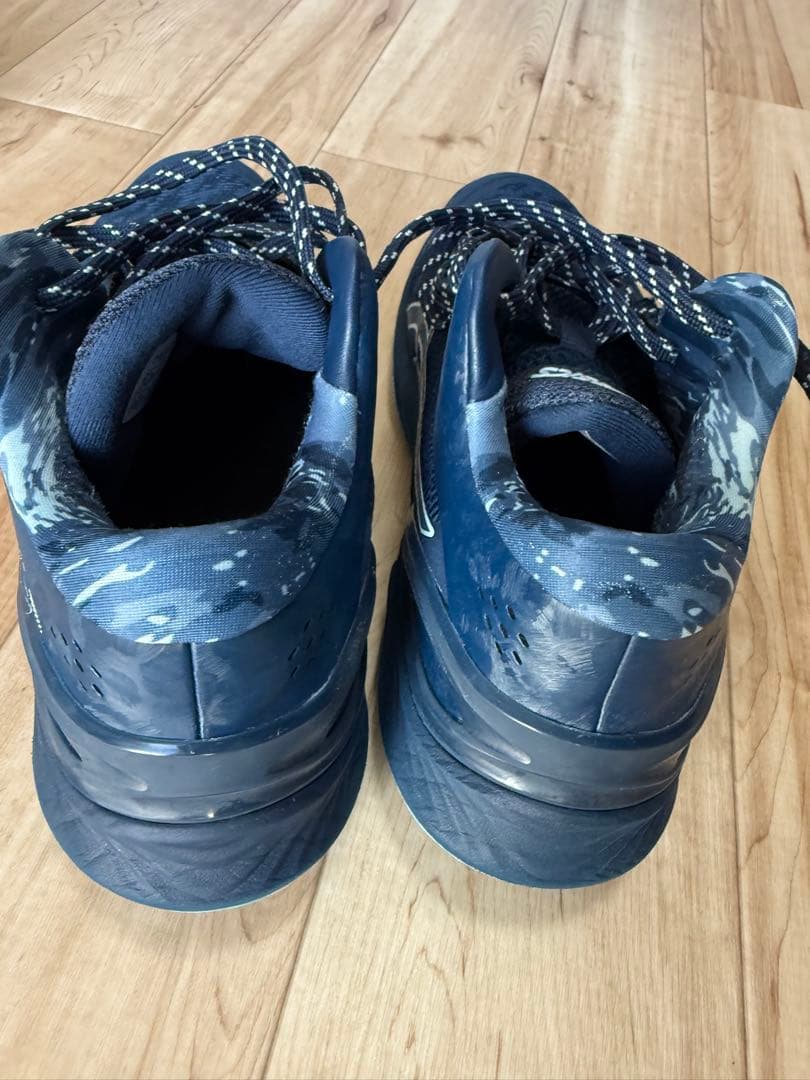 アシックス　ゲルバースト28 グランドシャーク　26.0