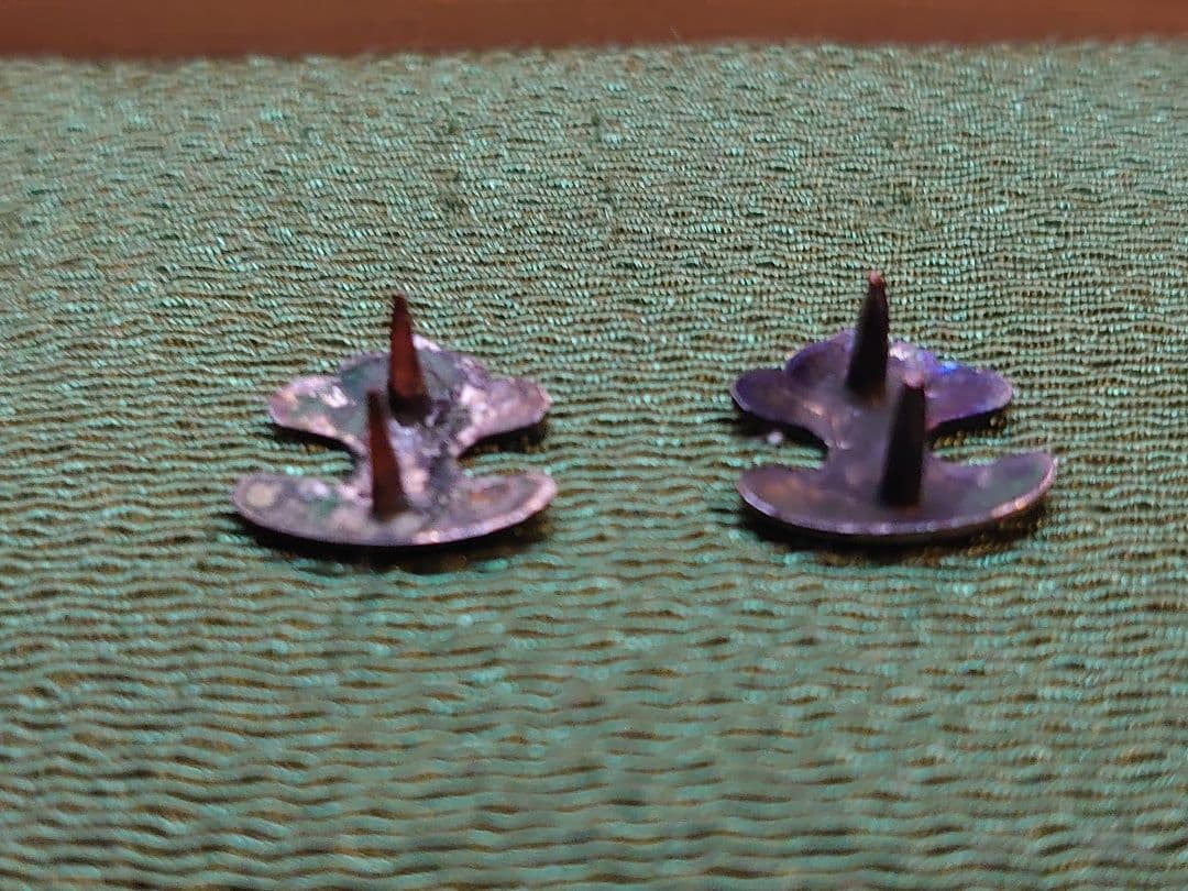 縁頭用のメクラ金具、燻し仕上げ銀