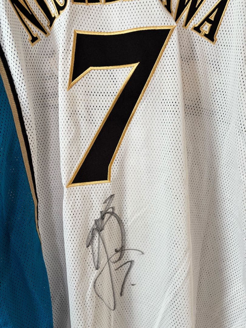 西川遥輝　サイン入りレプリカユニフォーム