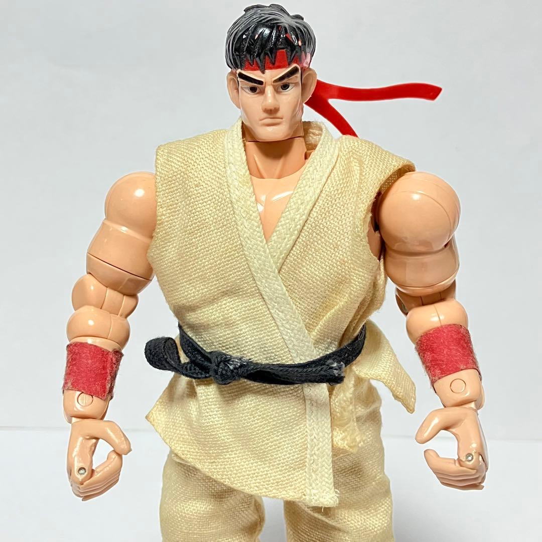 ストリートファイター　リュウ　可動式フィギュア　BANDAI 1993年 日本製