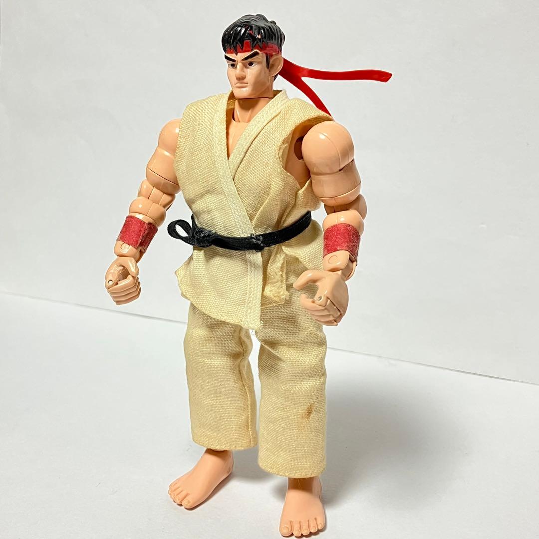 ストリートファイター　リュウ　可動式フィギュア　BANDAI 1993年 日本製