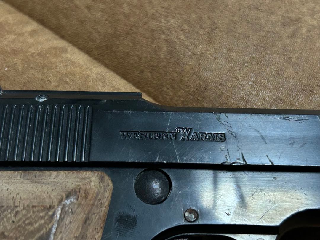 ベレッタ M1934 モデルガン WA刻印入り 木目グリップ マガジン欠品