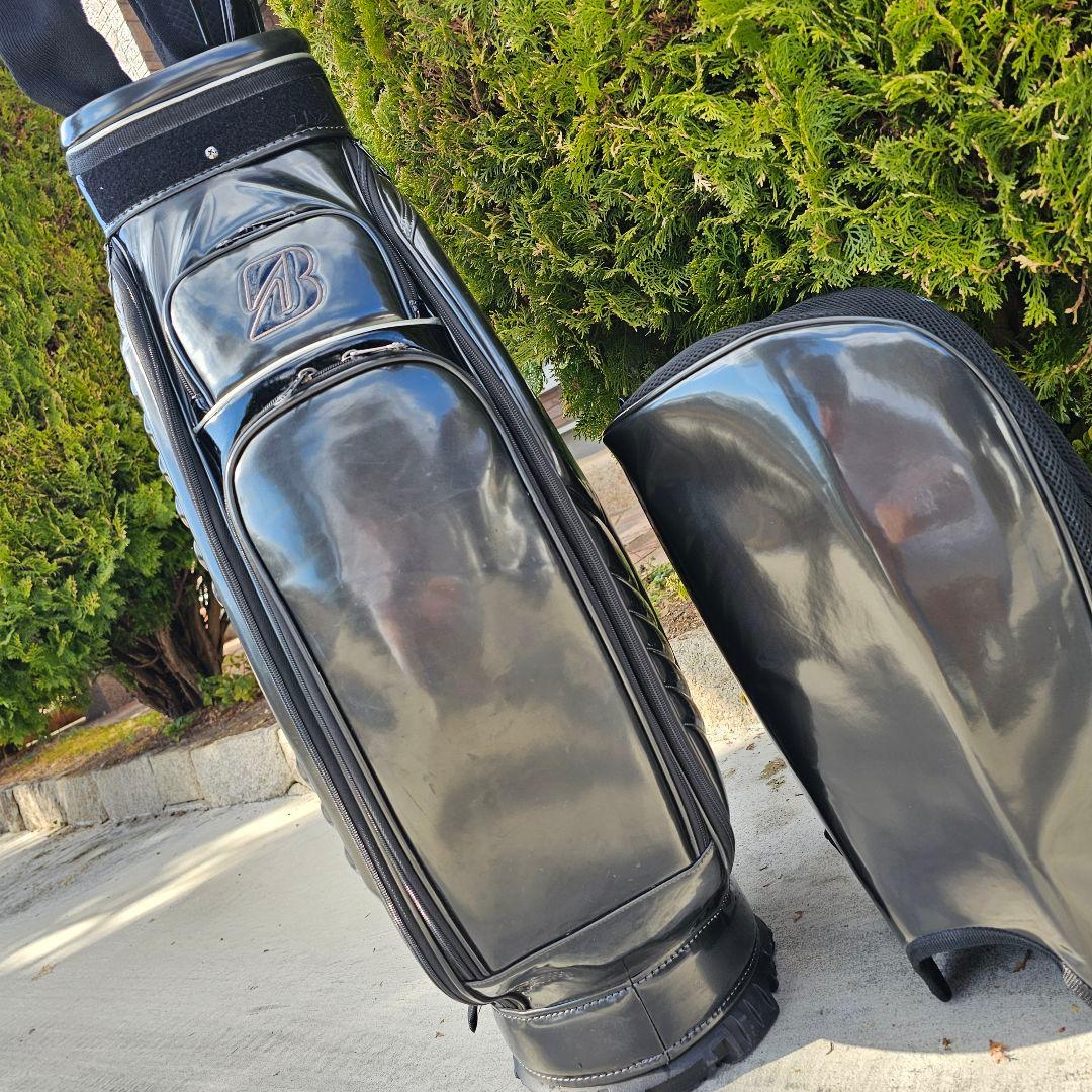 ブリヂストン】限定ガンメタ×エナメル 9.5型3点式キャディバッグ ヘッドカバー