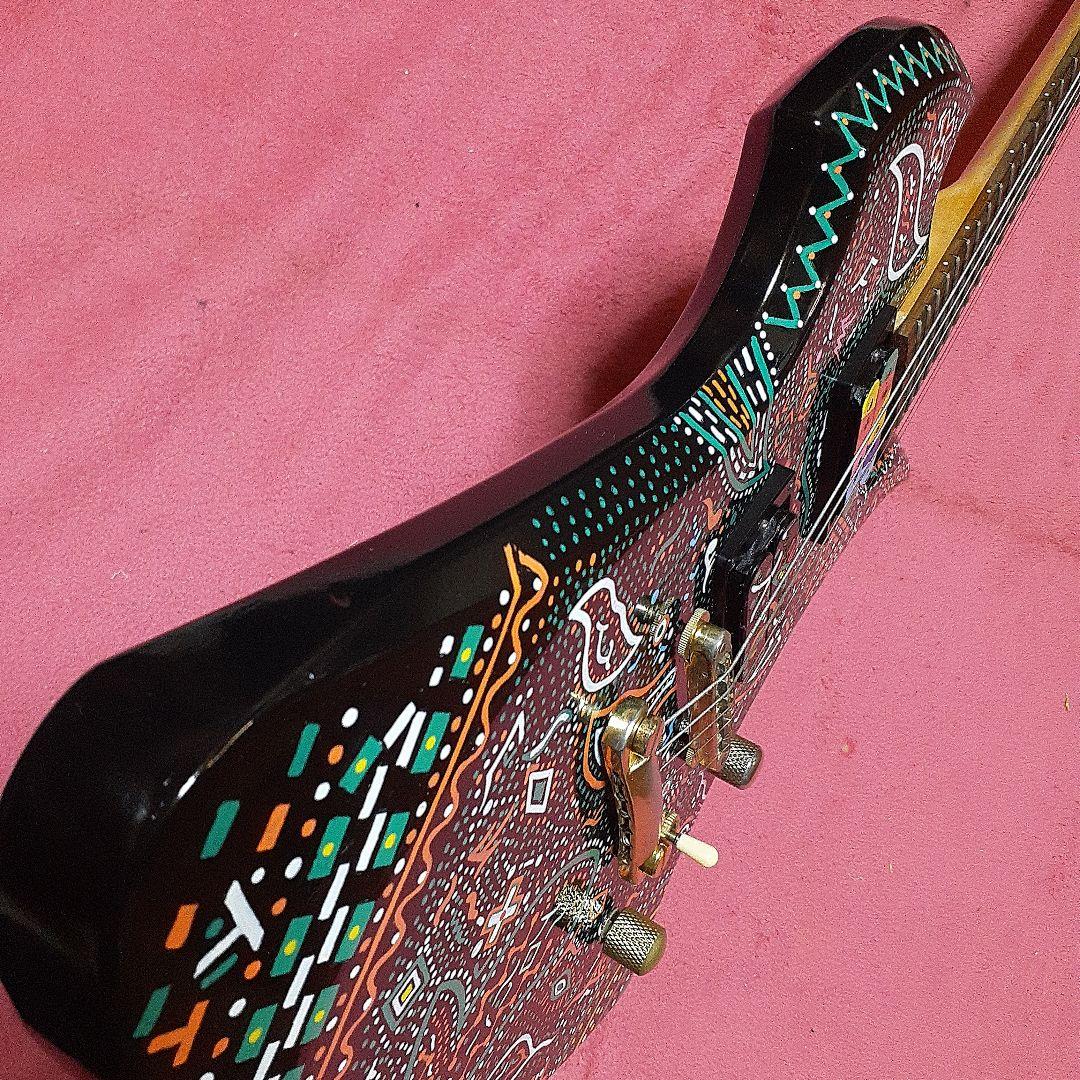 【良・美品】アメーバペイント・hideモデル。モッキンバードエレキギター。