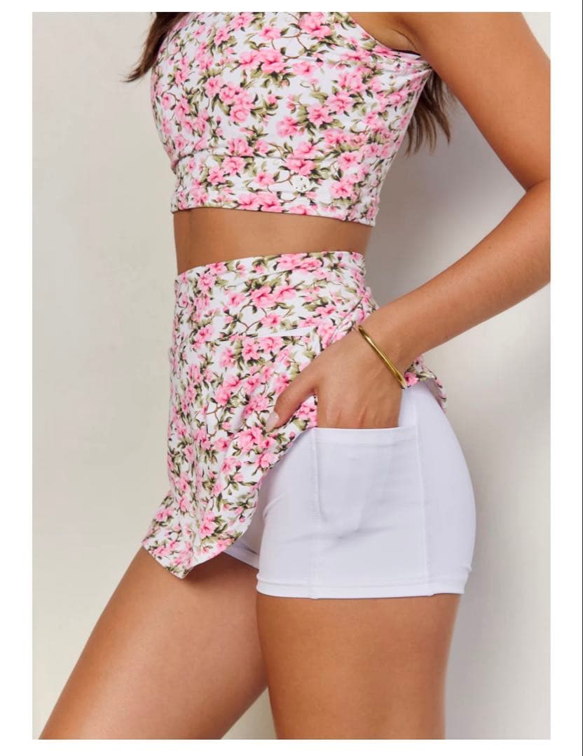 花柄 ミニスカート（インパンツ付き）