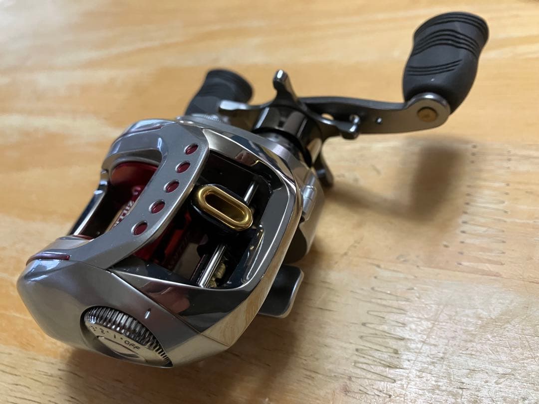 TEAM DAIWA ZILLION 100 SHLA チームダイワ ジリオン