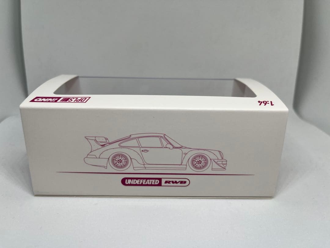 ミニカー TAS 2026 inno UNDEFEATED RWB Pink