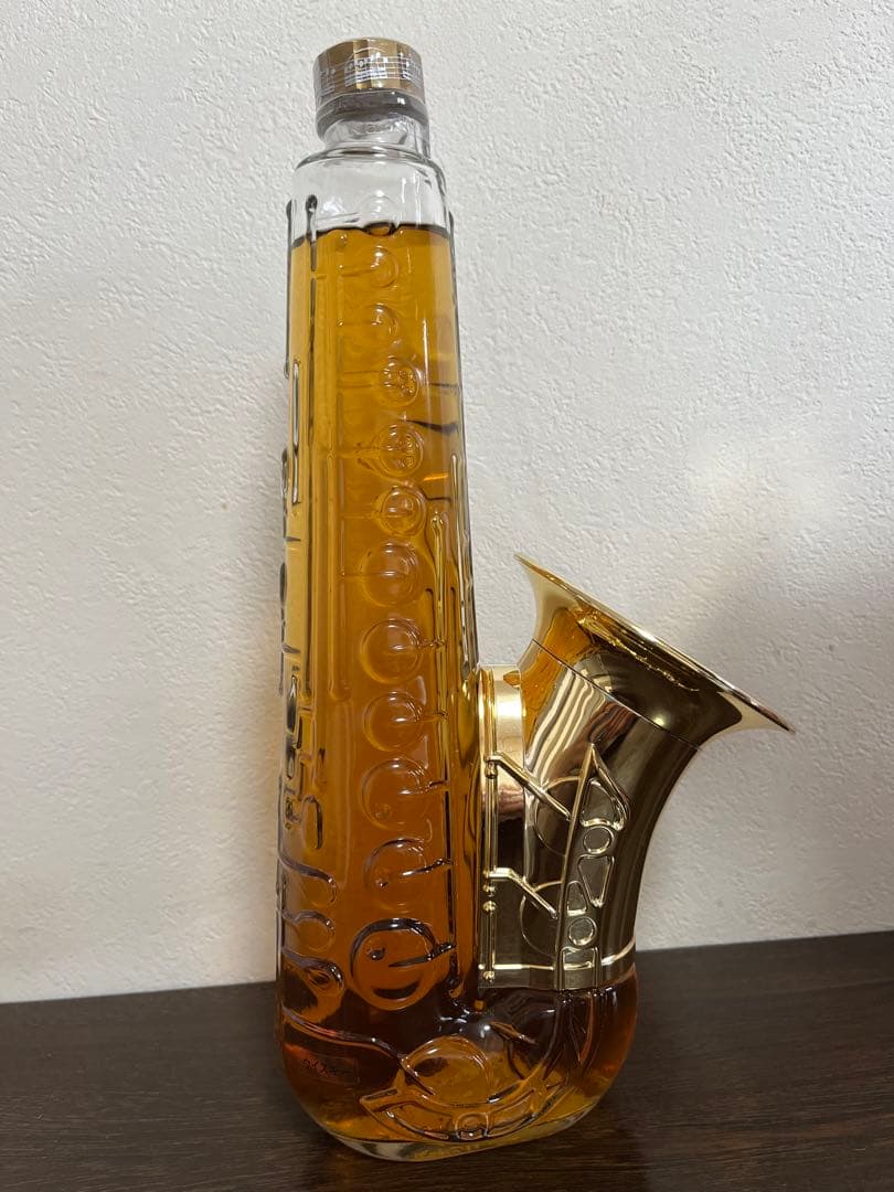 サントリー ピュアモルトウイスキー 山崎 楽器シリーズ サックスフォン型