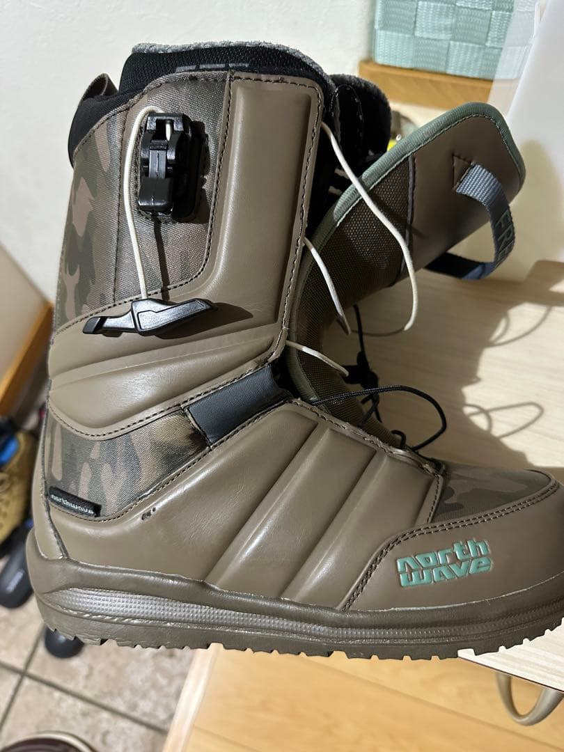 ノースウェーブ　スノーボードブーツ　メンズ