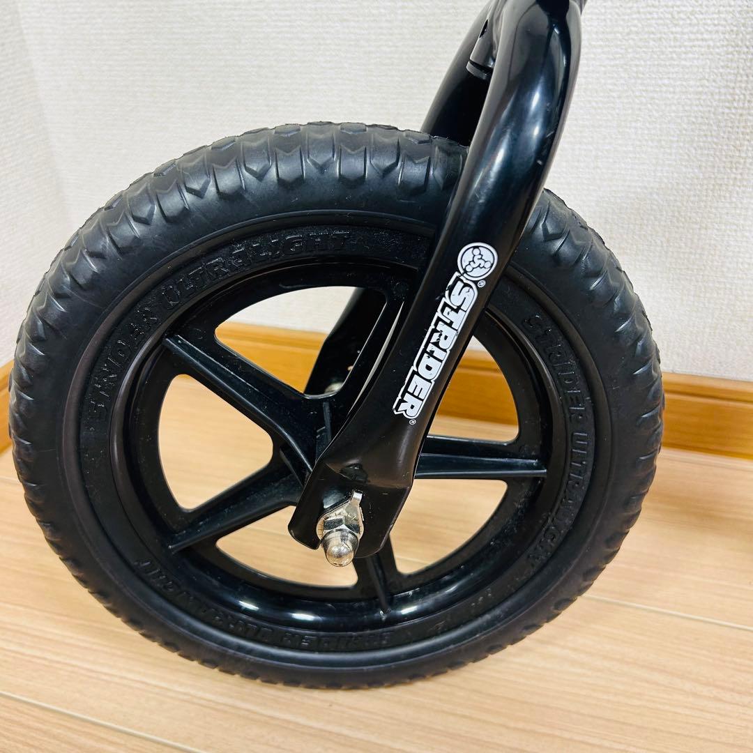 【極美品】STRIDER ストライダー 12インチ SPORT ブラック 黒