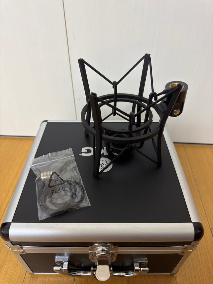 AKG P420 コンデンサーマイク ハードケース付き